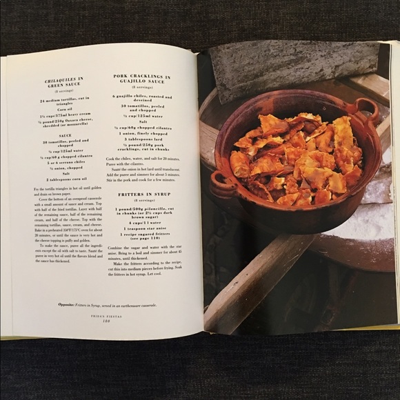 Frida Kahlo Recipe and Reminiscences Book - Picture 3 of 3